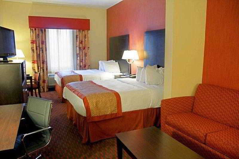 Best Western Plus Flowood Inn & Suites Room photo